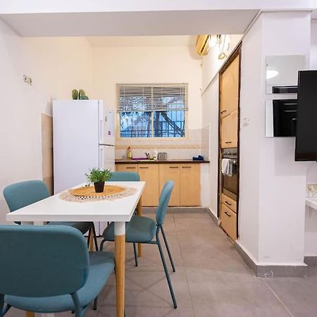 Studio Apartment In Ben Yehuda Cozy And Convinent Tel Aviv-Jaffa Exterior foto