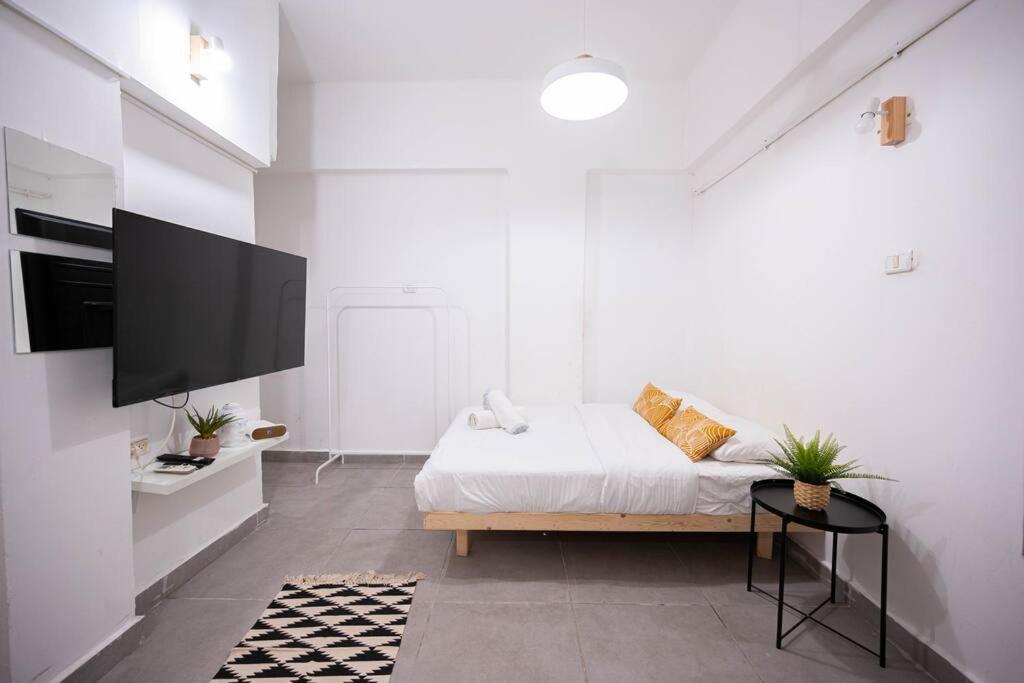 Studio Apartment In Ben Yehuda Cozy And Convinent Tel Aviv-Jaffa Exterior foto